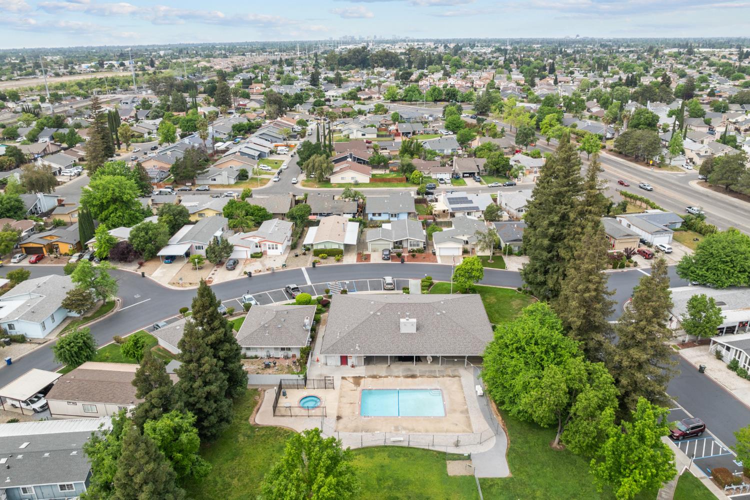 3950 Mack Road, Unit 70 Sacramento, CA 95823 - Photo 36 of 38