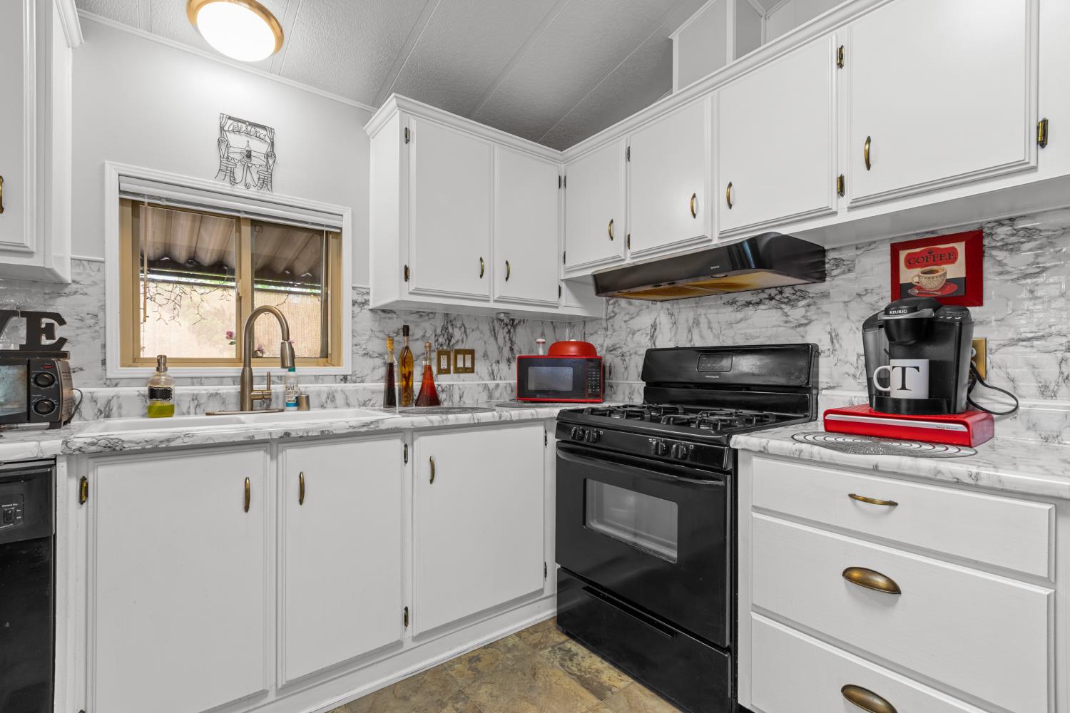 3950 Mack Road, Unit 70 Sacramento, CA 95823 - Photo 7 of 38