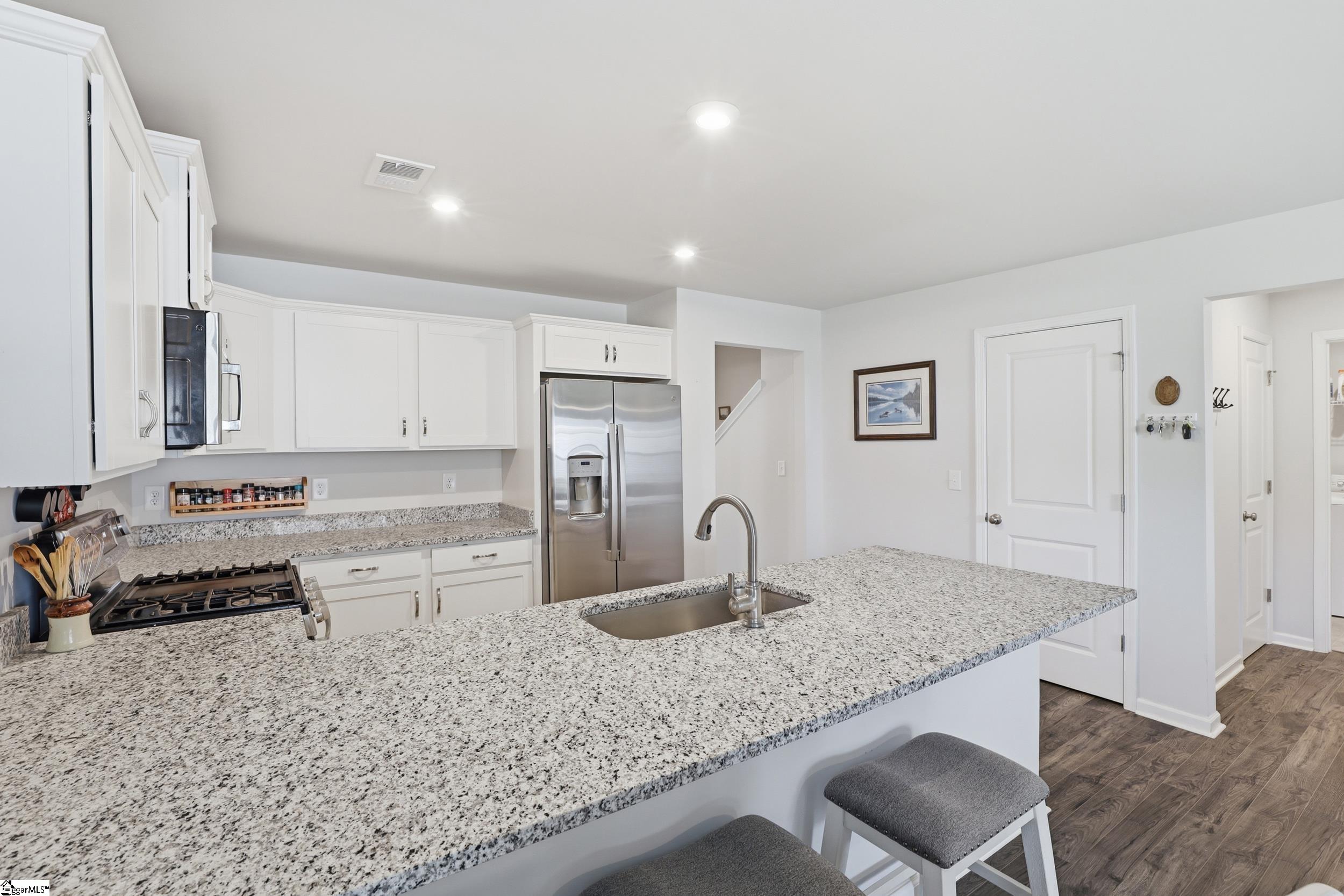 526 Winding Meadow Lane Greenville, SC 29607 - Photo 10 of 26 Gallery Image 10