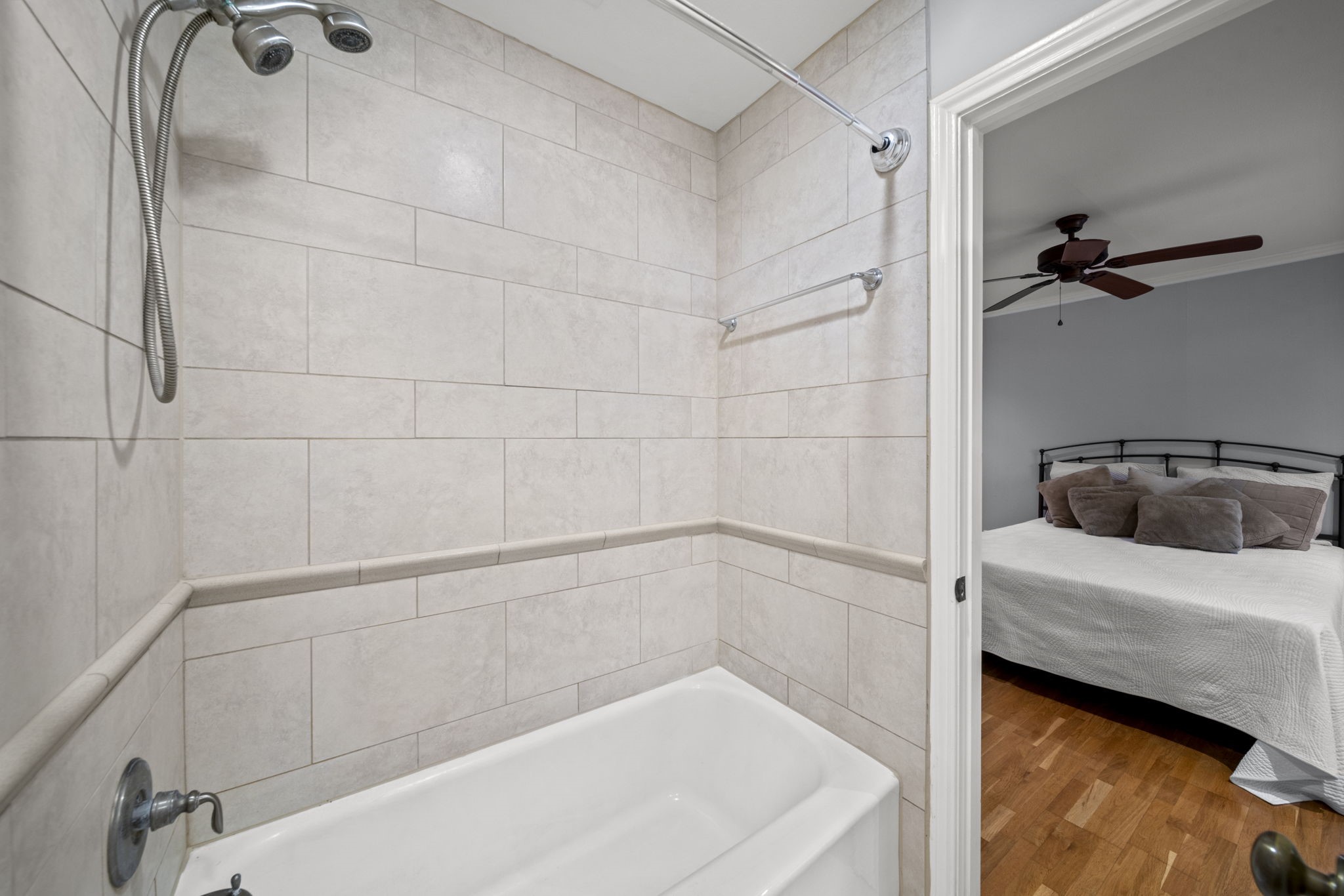 6315 Allentown Drive Spring, TX 77389 - Photo 36 of 46 a bathroom with a tub