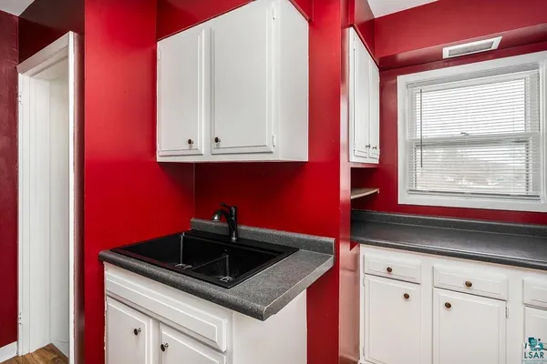 $230,000 | 838 Charles Avenue, Duluth, MN 55807