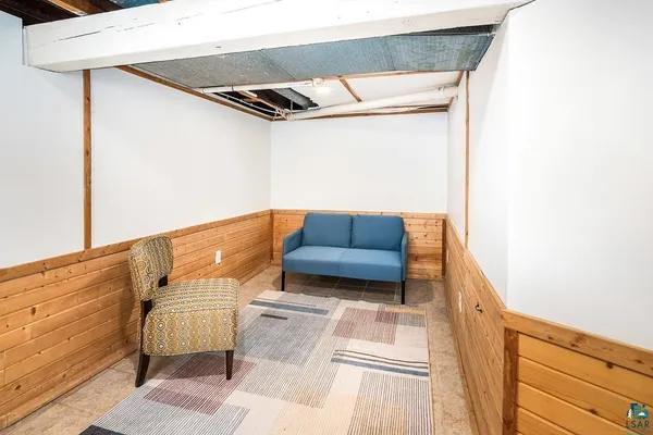 $230,000 | 838 Charles Avenue, Duluth, MN 55807