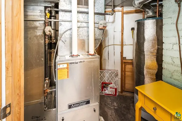 $230,000 | 838 Charles Avenue, Duluth, MN 55807