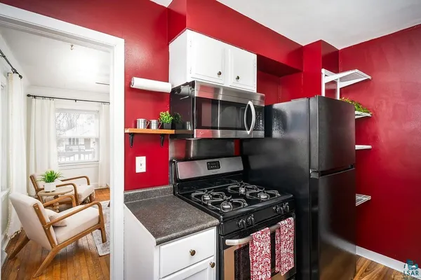 $230,000 | 838 Charles Avenue, Duluth, MN 55807