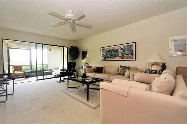 $2,400 | 1526 Pelican Point Drive, Unit BA144, Sarasota, FL 34231