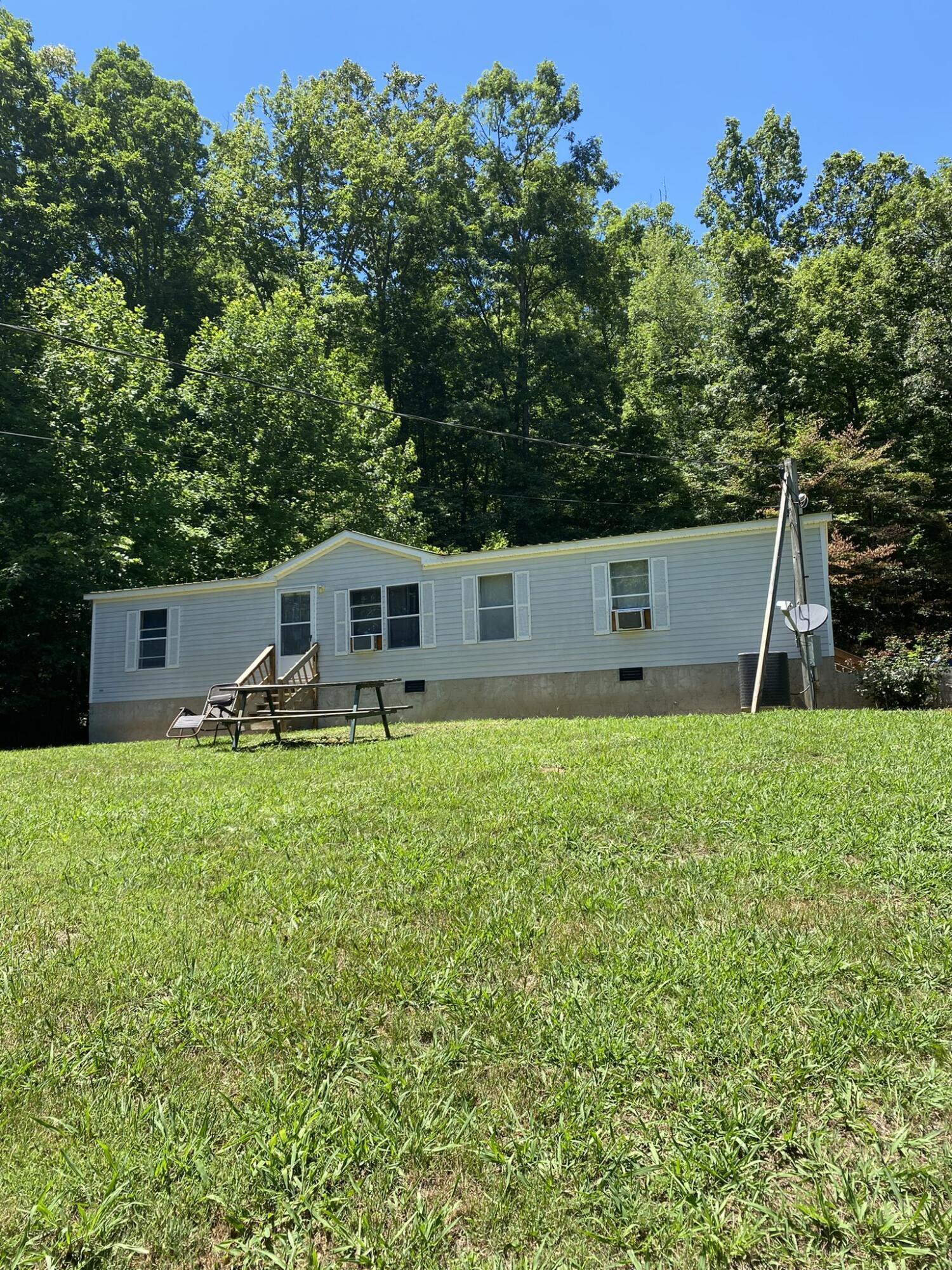 111 Tiger Road Dunlap, TN 37327 - Photo 1 of 14 A179283A-9F85-47D2-AFEA-5FD700A6745A