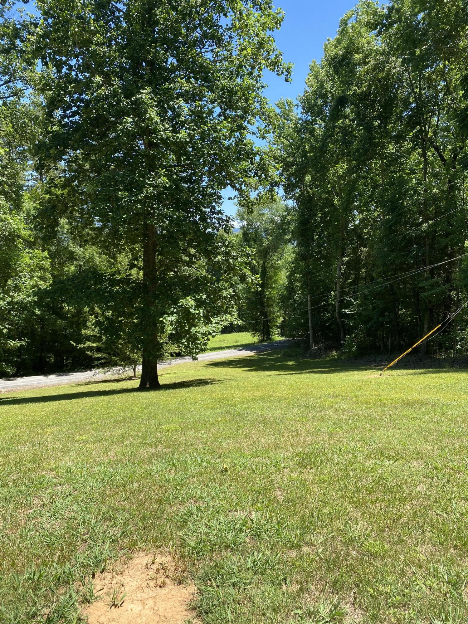 111 Tiger Road Dunlap, TN 37327 - Photo 11 of 14 9211B7E9-C1EB-4BD4-8252-5A5431E354FB