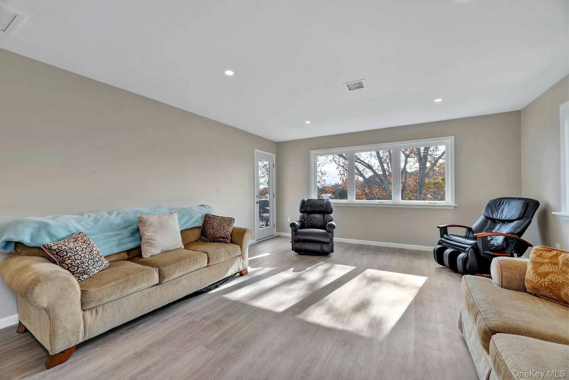 2280 Deep Hole Drive Mattituck, NY 11952 - Photo 27 of 45 Versatile room ideal for home office or den