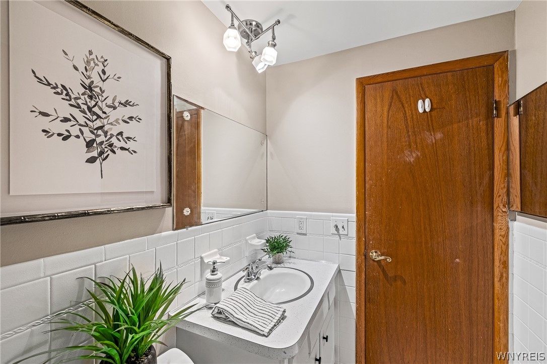 1172 Indian Church Road, Unit 16 West Seneca, NY 14224 - Photo 18 of 25