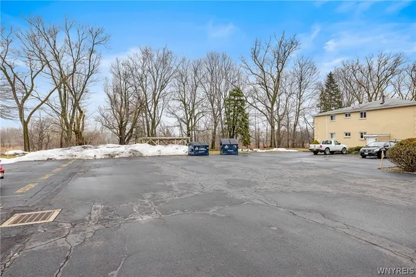 $129,900 | 1172 Indian Church Road, Unit 16, West Seneca, NY 14224