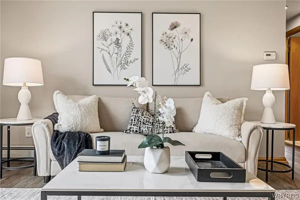 $129,900 | 1172 Indian Church Road, Unit 16, West Seneca, NY 14224