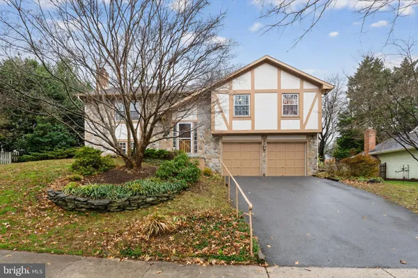 $4,350 | 1726 Glastonberry Road, Potomac, MD 20854