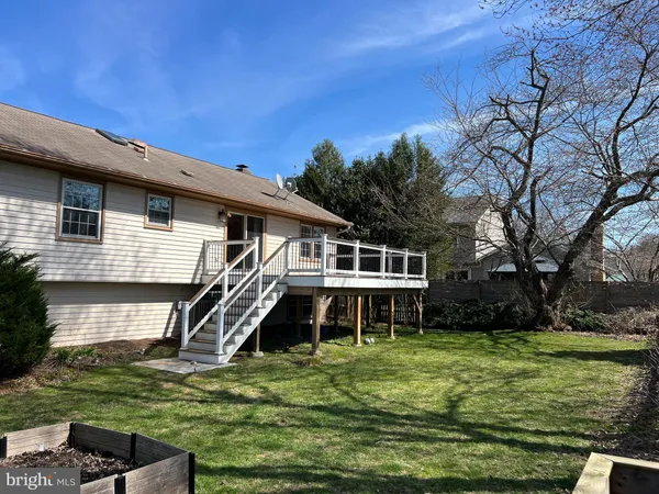 $4,350 | 1726 Glastonberry Road, Potomac, MD 20854