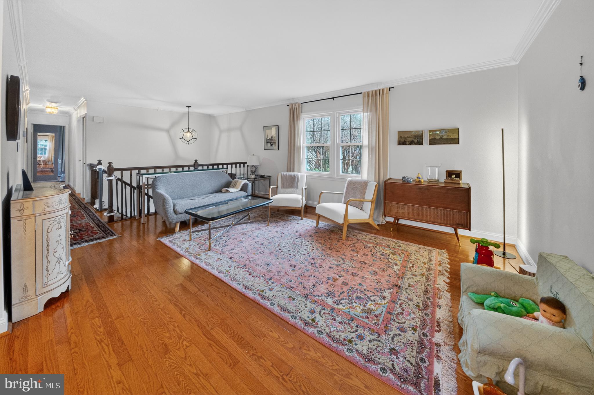 1726 Glastonberry Road Potomac, MD 20854 - Photo 5 of 22