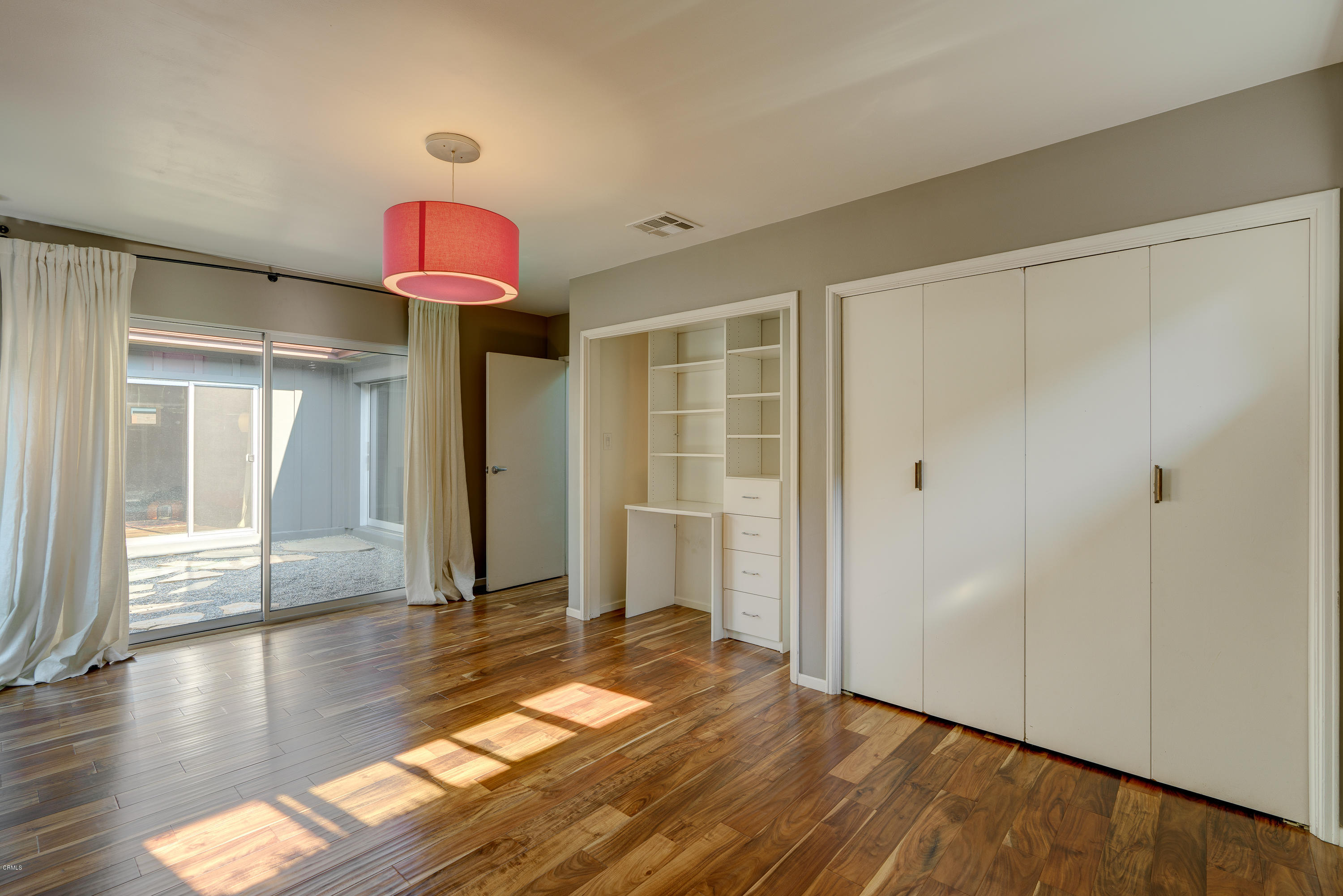 1025 Nithsdale Road Pasadena, CA 91105 - Photo 22 of 34 a view of a livingroom with wooden floor