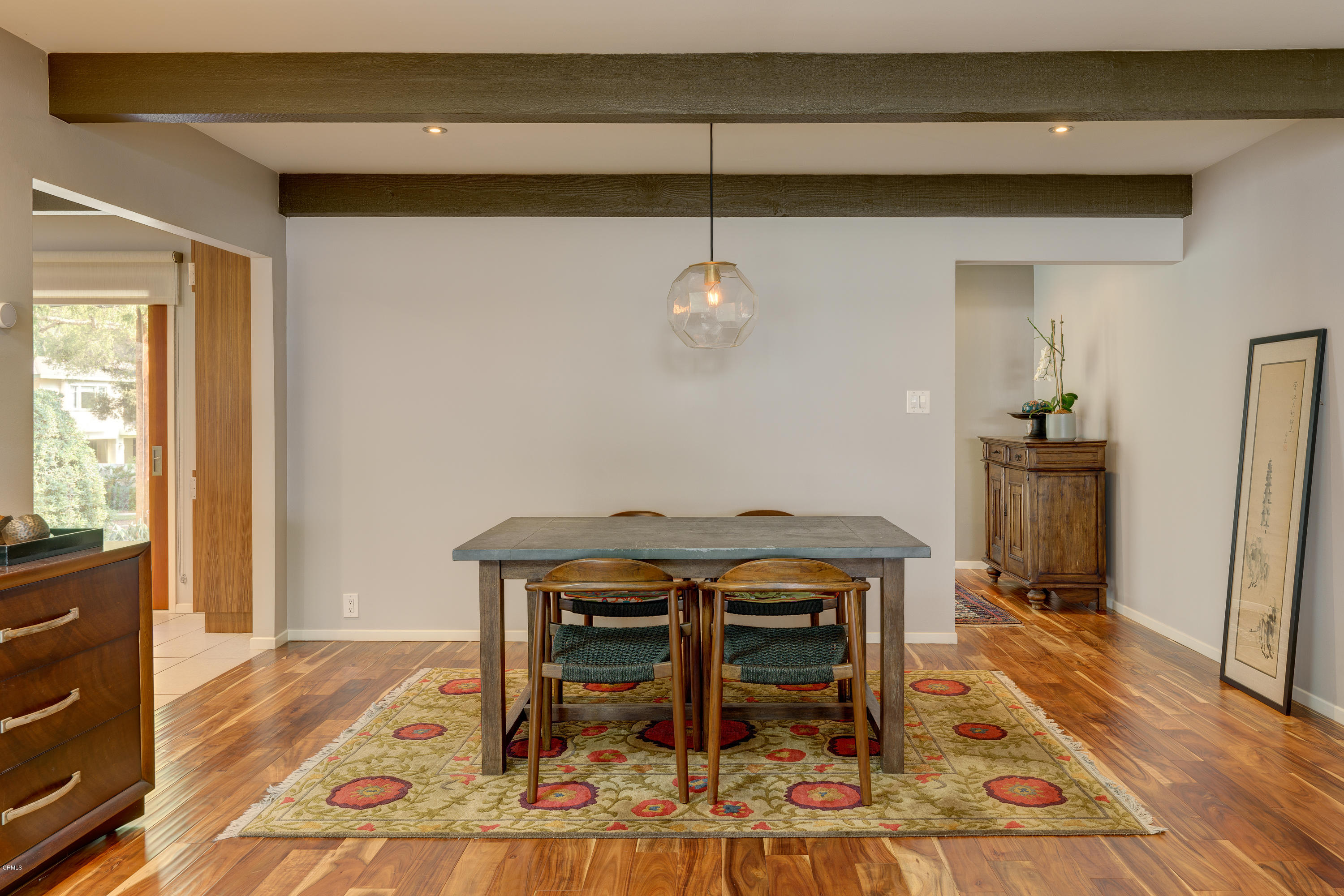 1025 Nithsdale Road Pasadena, CA 91105 - Photo 5 of 34 a view of a dining room with furniture