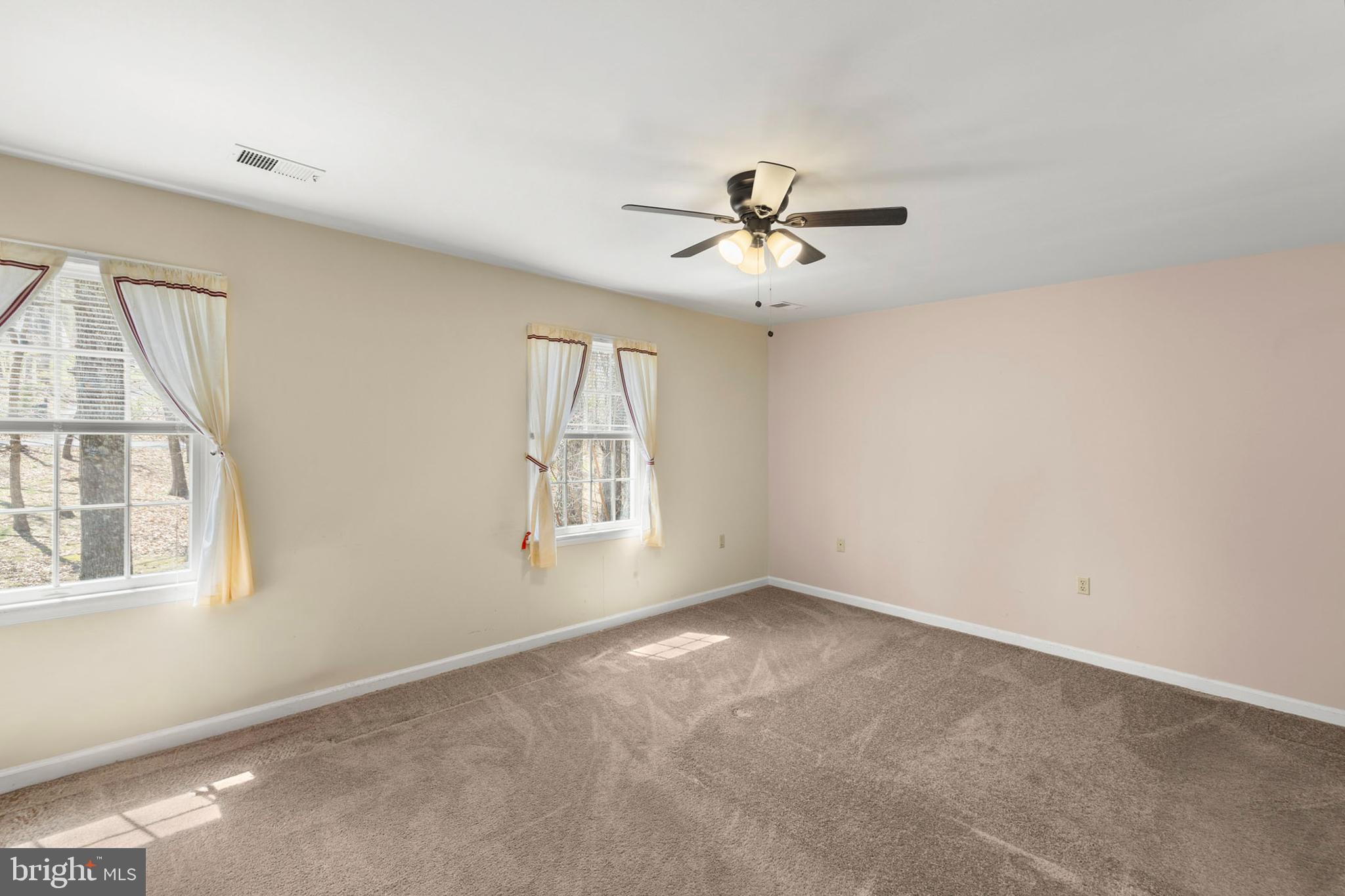 430 Babbs Mountain Road Winchester, VA 22603 - Photo 20 of 42 Primary bedroom