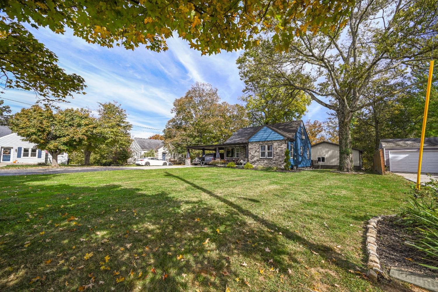 510 Ridge Avenue Aurora, IN 47001 - Photo 2 of 40