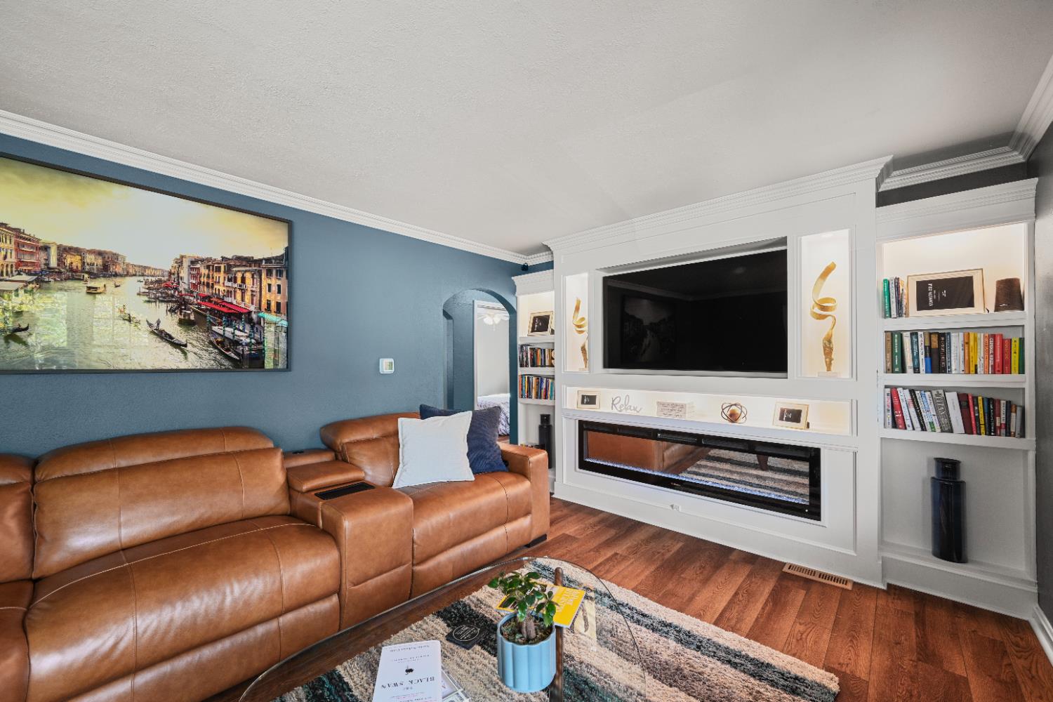 510 Ridge Avenue Aurora, IN 47001 - Photo 6 of 40