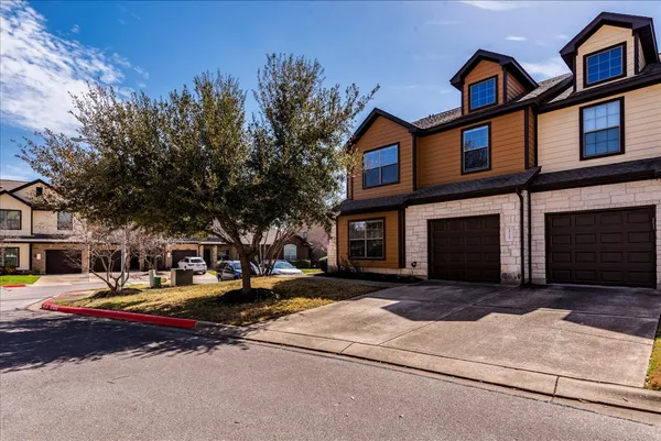 $2,250 | 1721 Monahans Lane, Austin, TX 78748