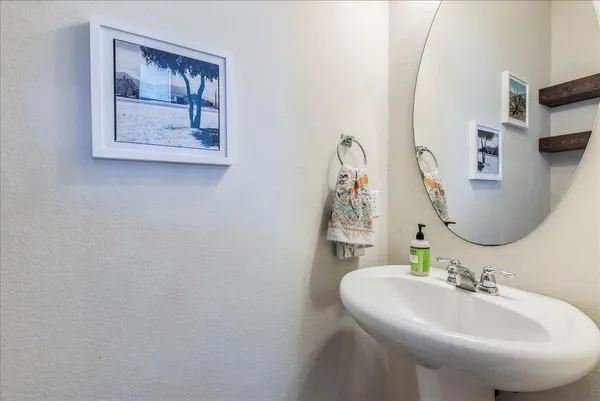$2,250 | 1721 Monahans Lane, Austin, TX 78748