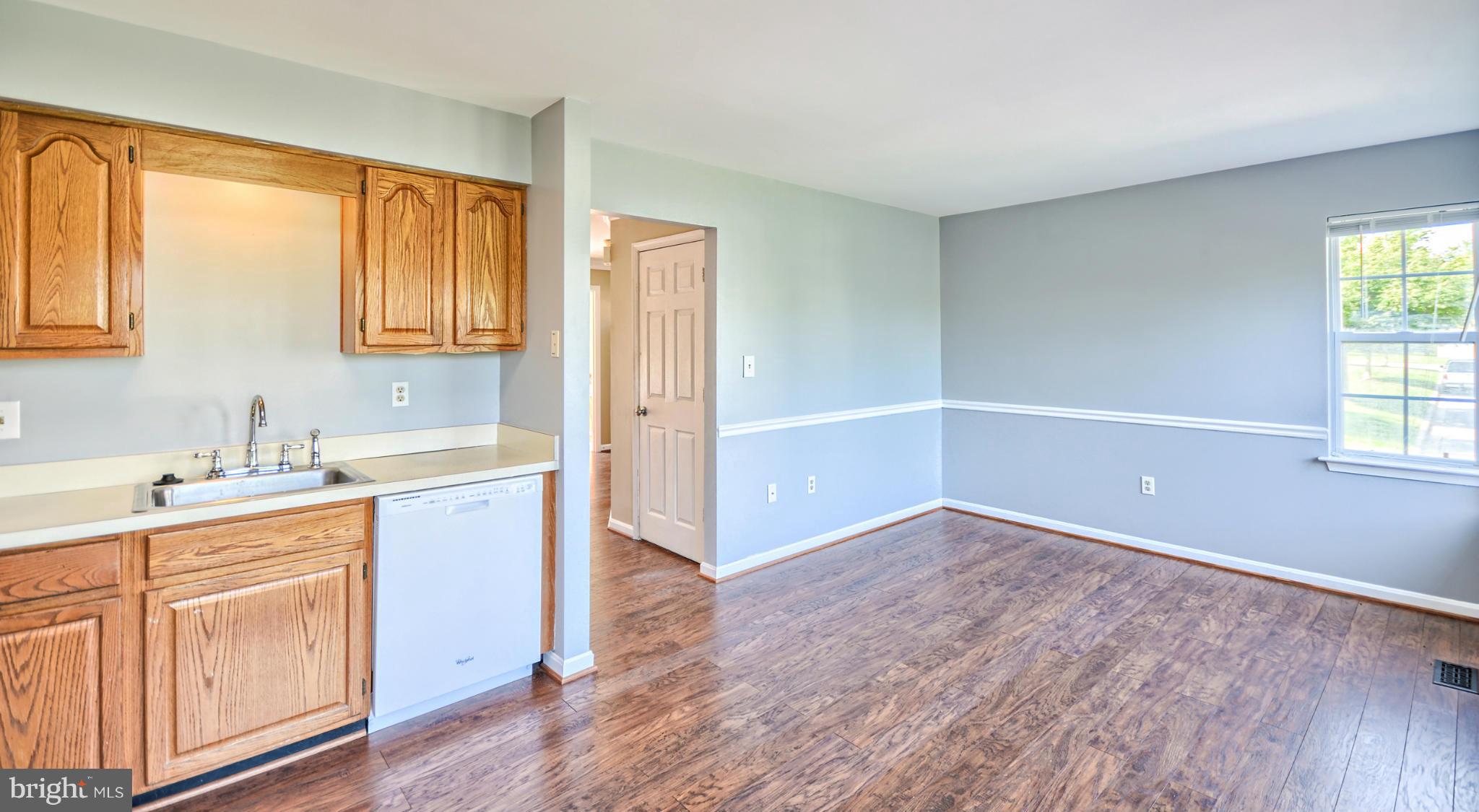 9289 Ridgefield Circle Frederick, MD 21701 - Photo 22 of 28 Family Room