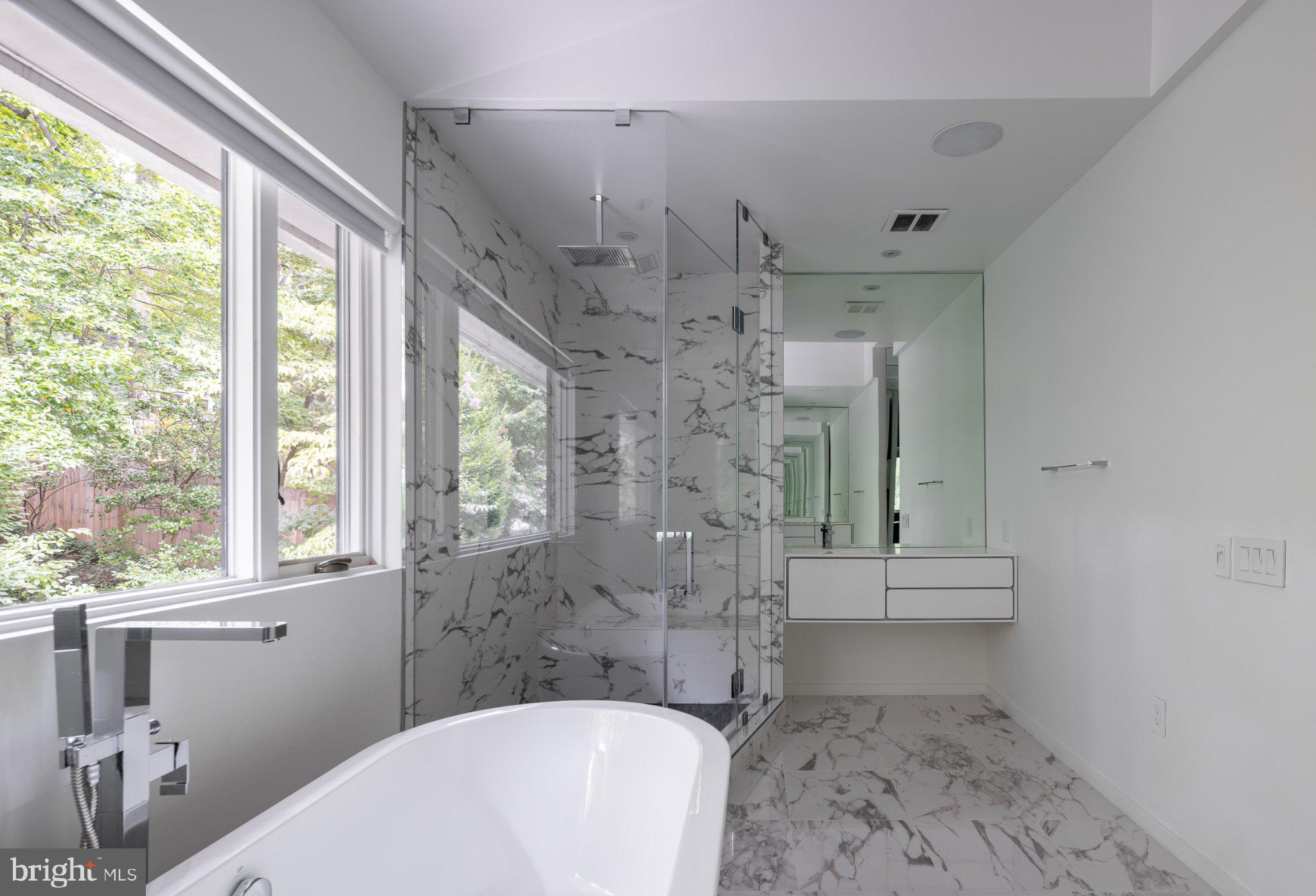 6016 Chesterbrook Road McLean, VA 22101 - Photo 38 of 62 Gallery Image 38