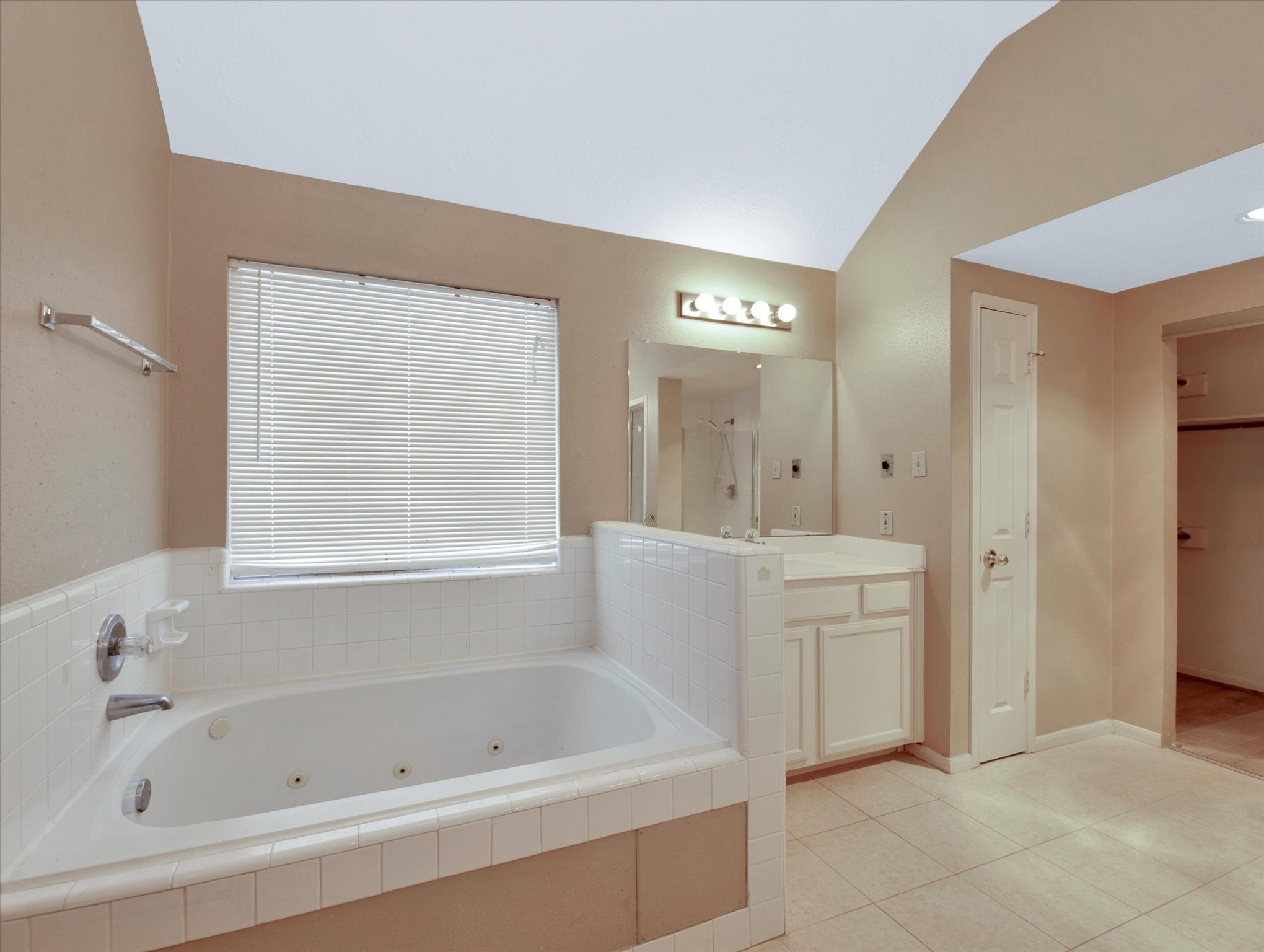 16423 Ash Point Lane Sugar Land, TX 77498 - Photo 30 of 46 a spacious bathroom with sink shower and bathtub