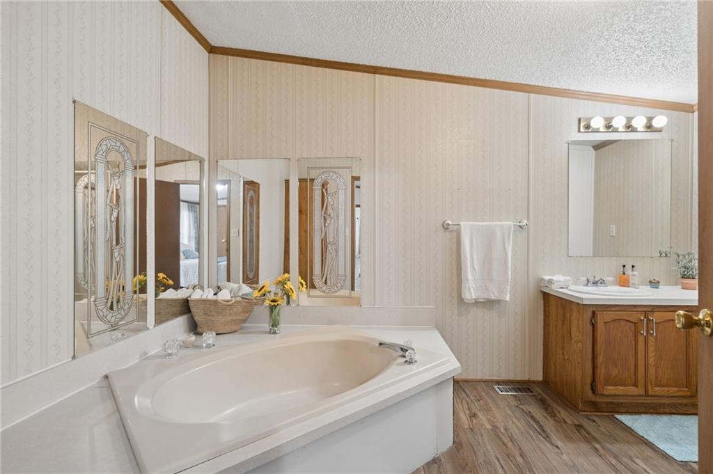 107 Indigo Road Mount Pleasant, PA 15666 - Photo 17 of 49