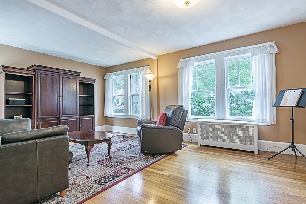 100 Roberts Road Medford, MA 02155 - Photo 3 of 19 Gallery Image 3