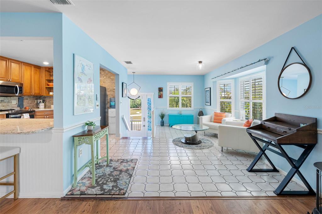 417 Poinsettia Road Anna Maria, FL 34216 - Photo 10 of 50