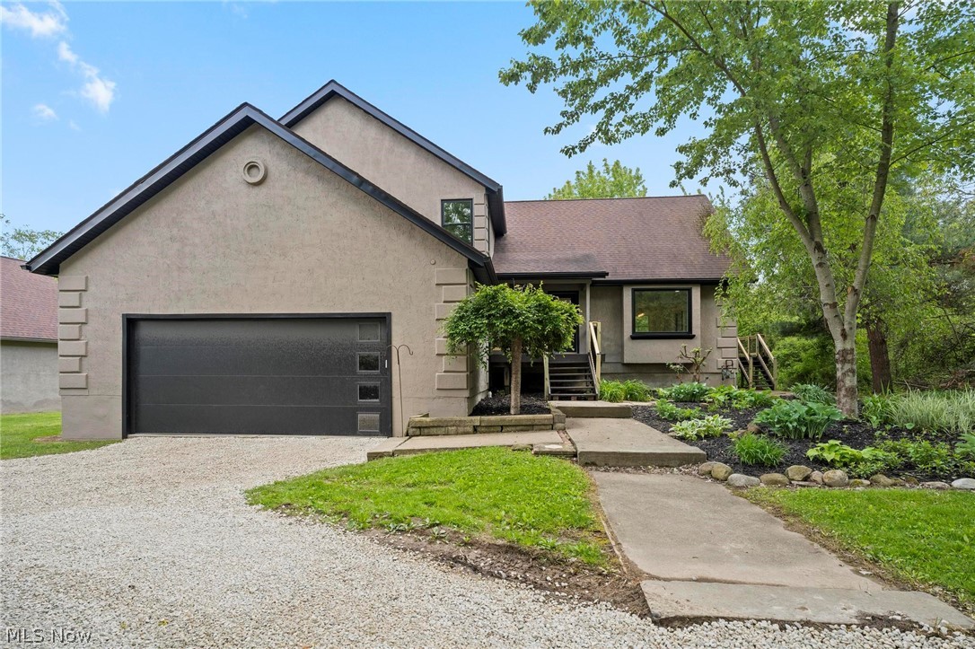 2203 South Medina Line Road Wadsworth, OH 44281 - Photo 3 of 50
