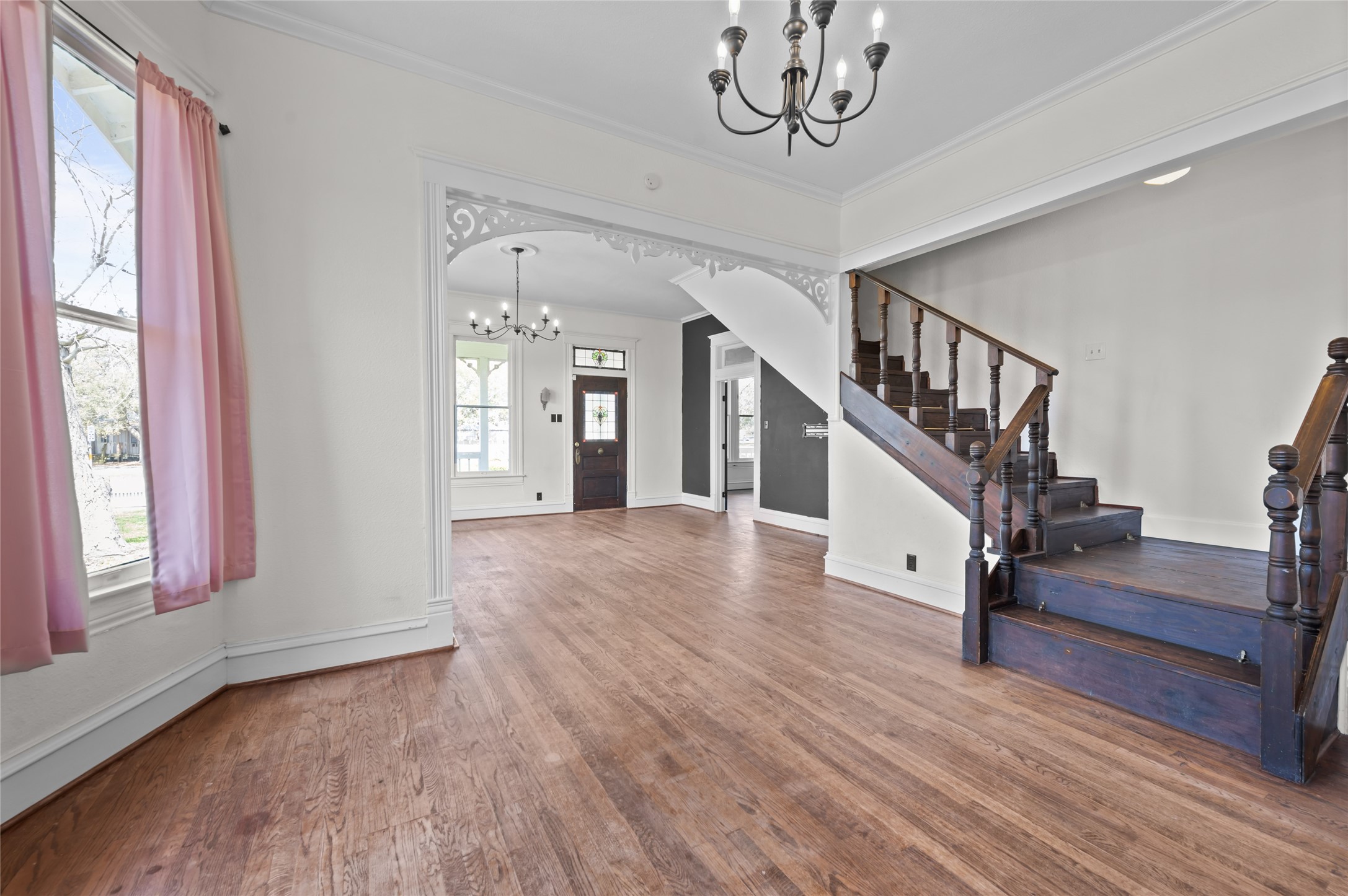 608 Miller Street Anahuac, TX 77514 - Photo 17 of 31