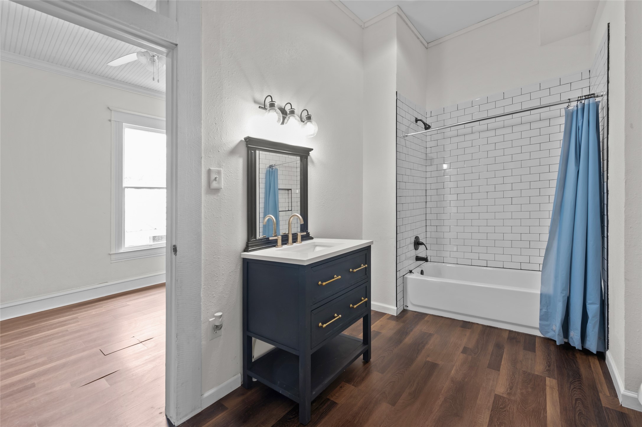 608 Miller Street Anahuac, TX 77514 - Photo 21 of 31