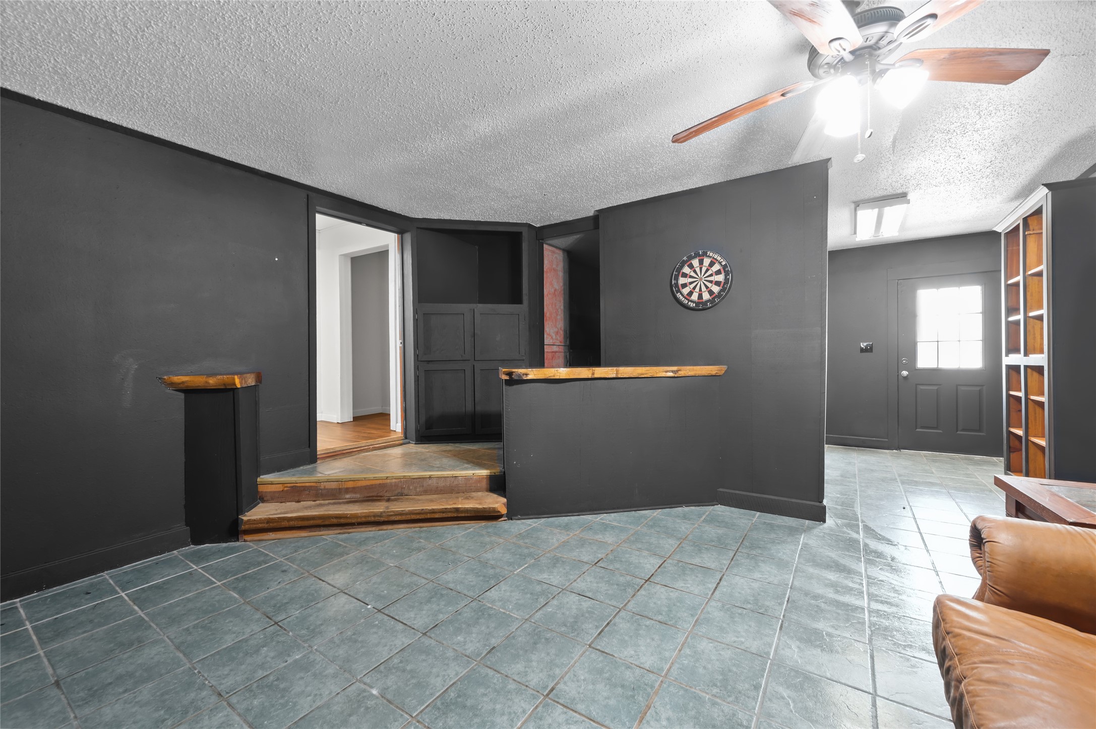 608 Miller Street Anahuac, TX 77514 - Photo 24 of 31