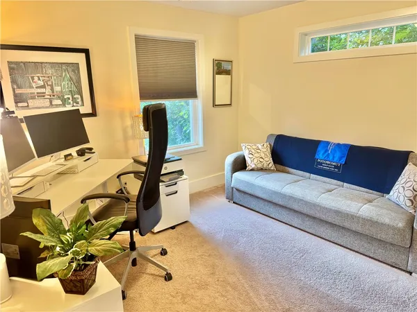 $799,900 | 20 Robert Avenue, Warwick, RI 02818