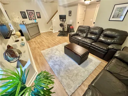 $799,900 | 20 Robert Avenue, Warwick, RI 02818