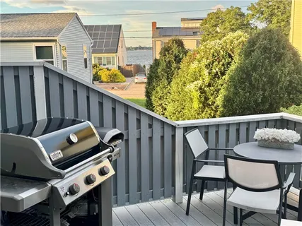 $799,900 | 20 Robert Avenue, Warwick, RI 02818