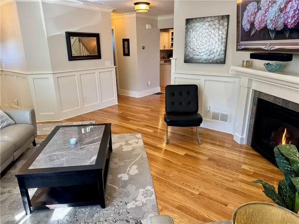 $799,900 | 20 Robert Avenue, Warwick, RI 02818