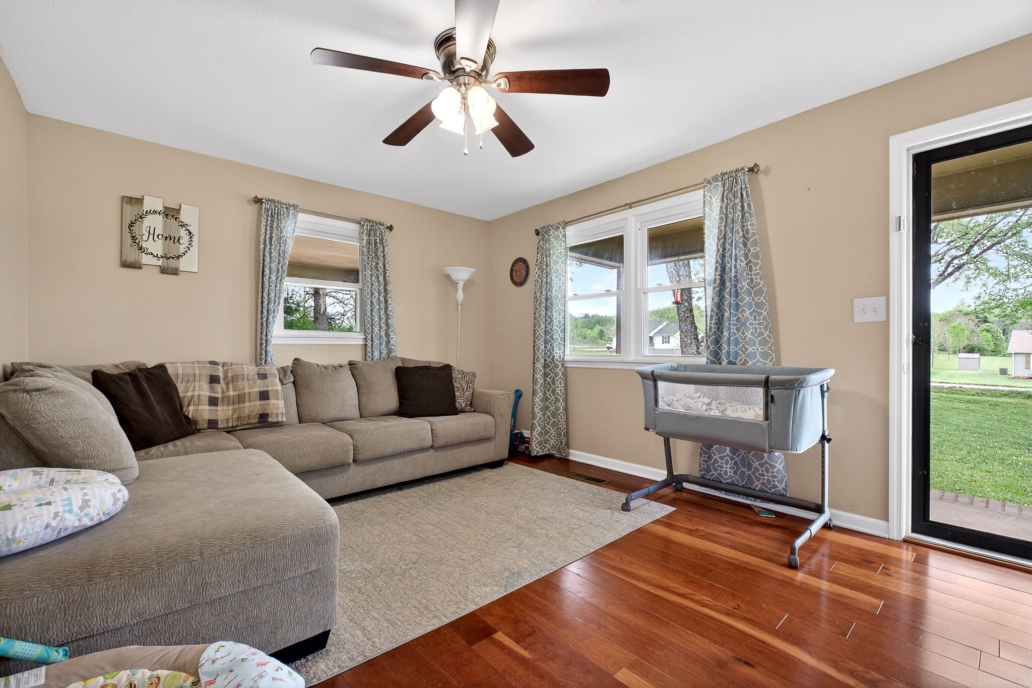 237 Armstrong Road Doyle, TN 38559 - Photo 11 of 34 a living room with furniture and a window