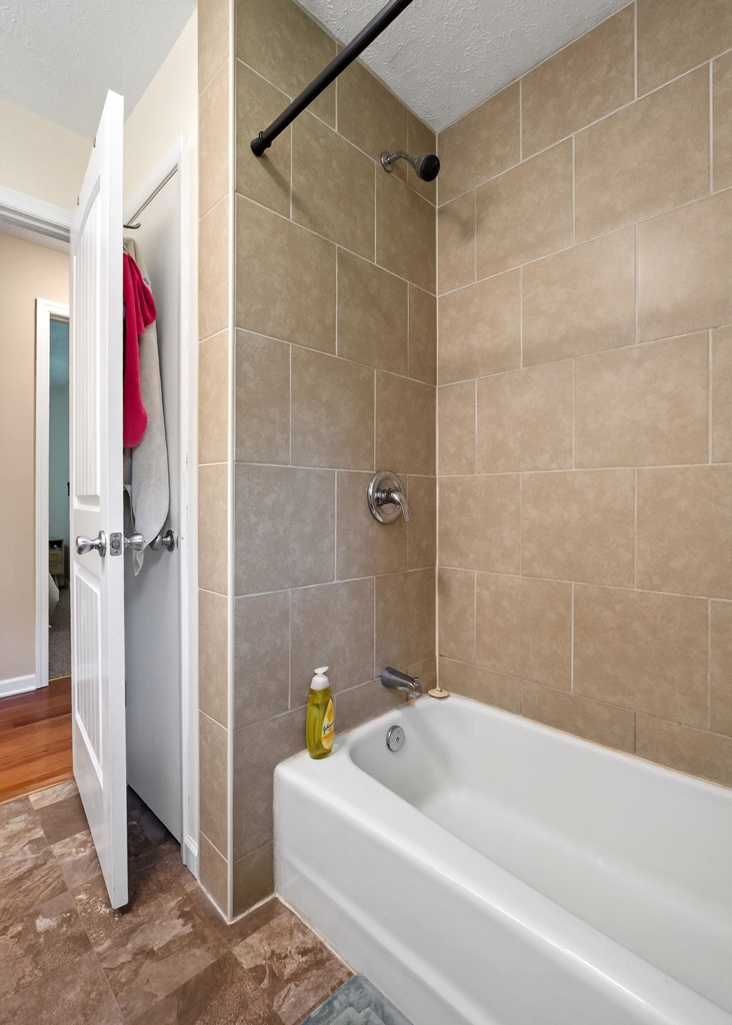 237 Armstrong Road Doyle, TN 38559 - Photo 22 of 34 a bathroom with a bathtub and shower
