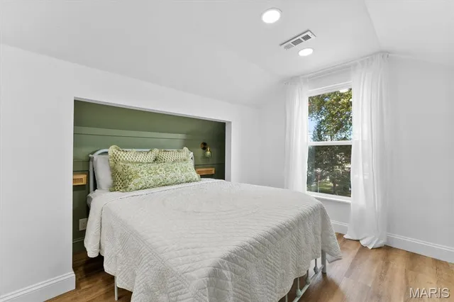 $275,000 | 201 West Washington Street, O'Fallon, IL 62269