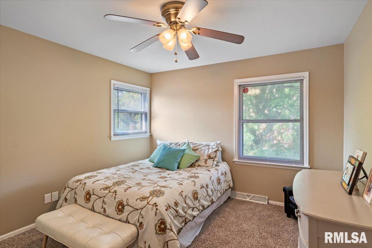 2444 Haverford Road Springfield, IL 62704 - Photo 16 of 37