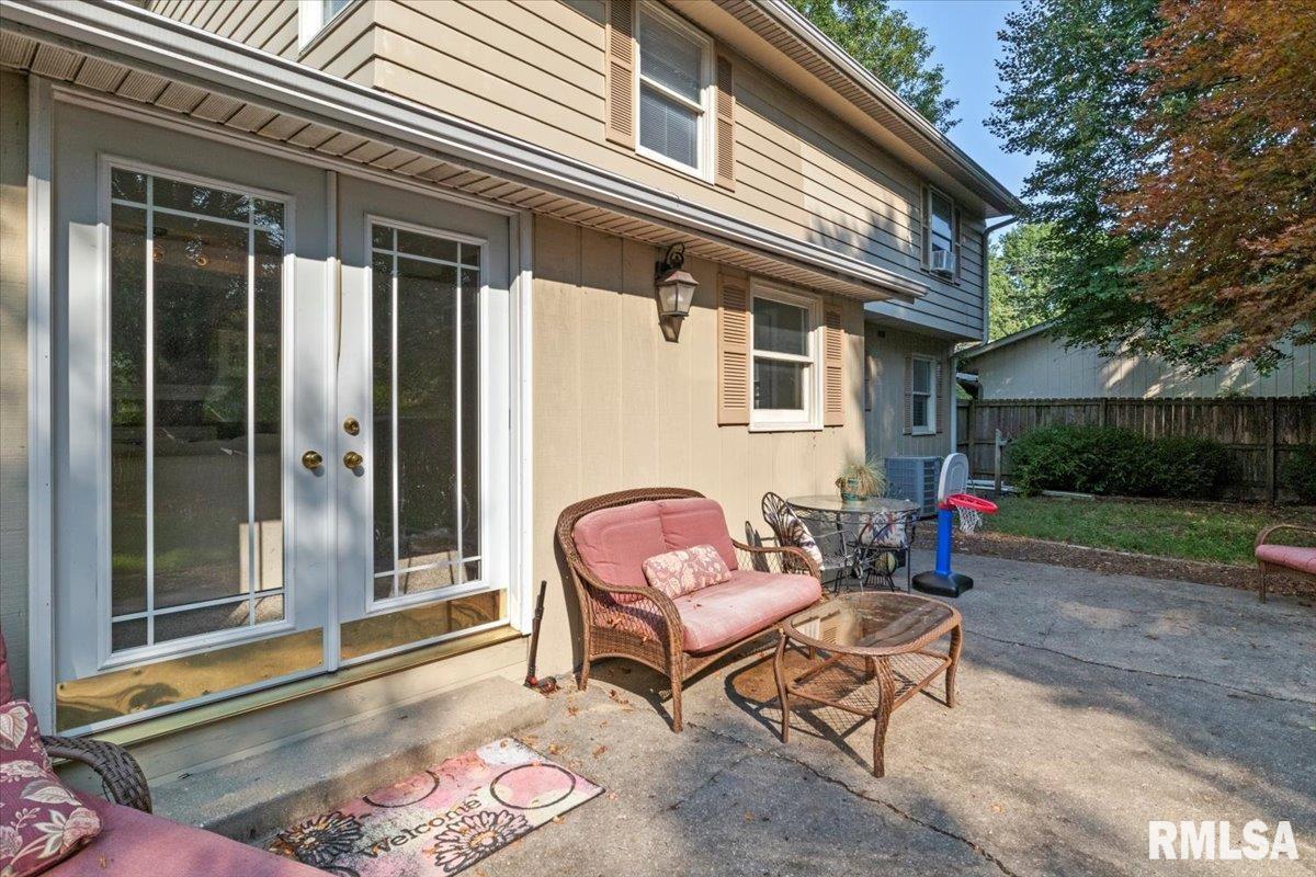 2444 Haverford Road Springfield, IL 62704 - Photo 34 of 37