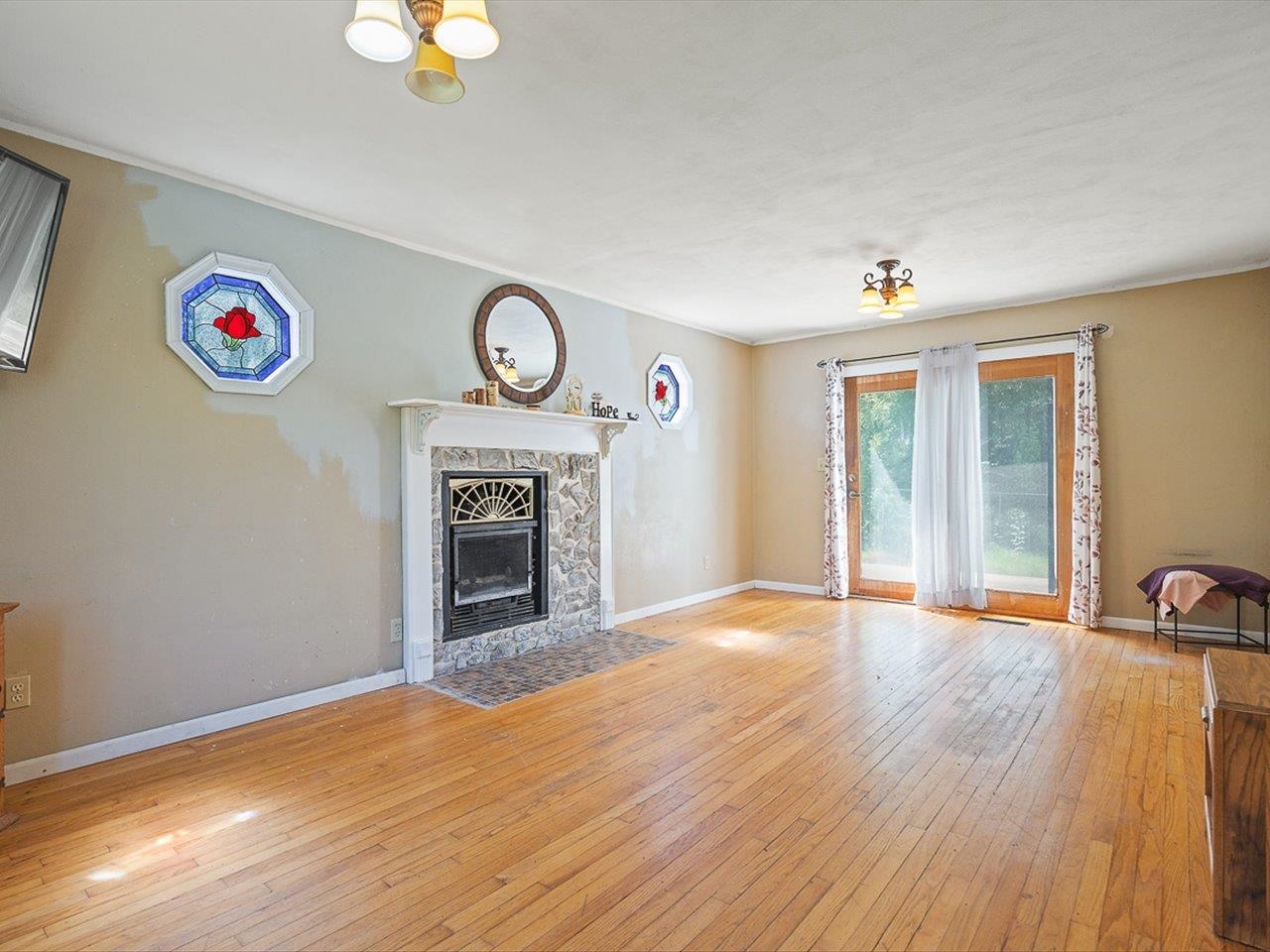 3637 Baxter Road Rockford, IL 61109 - Photo 8 of 49