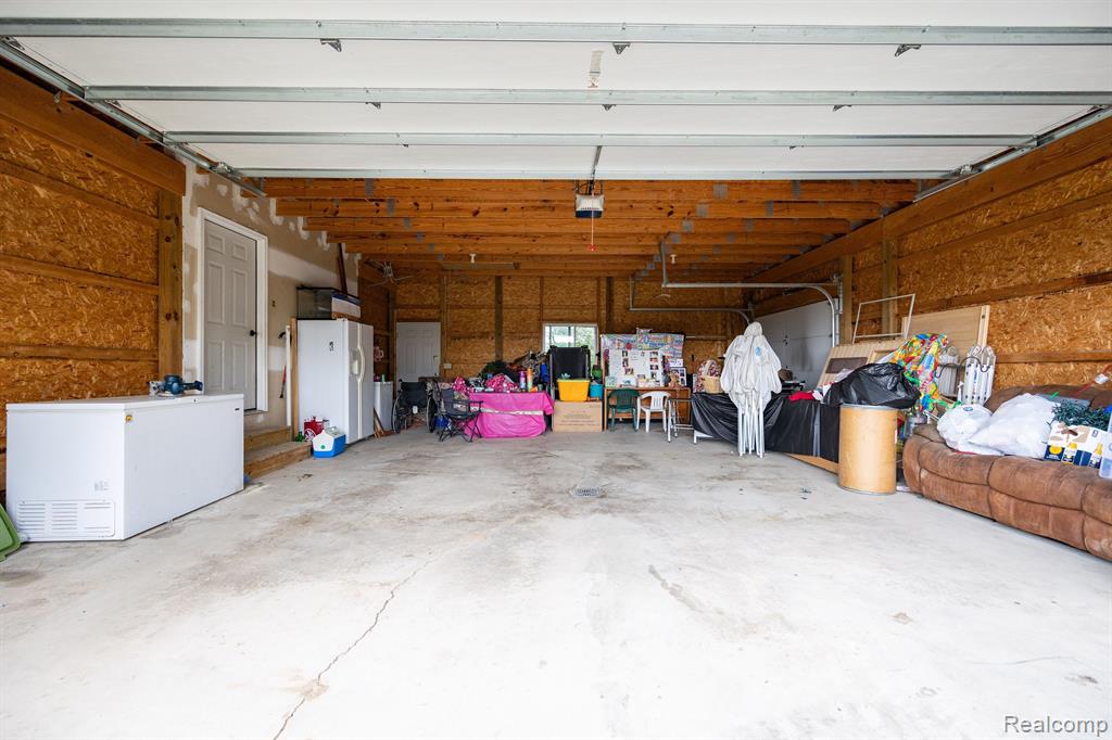 2223 Fish Lake Road Lapeer, MI 48446 - Photo 8 of 30