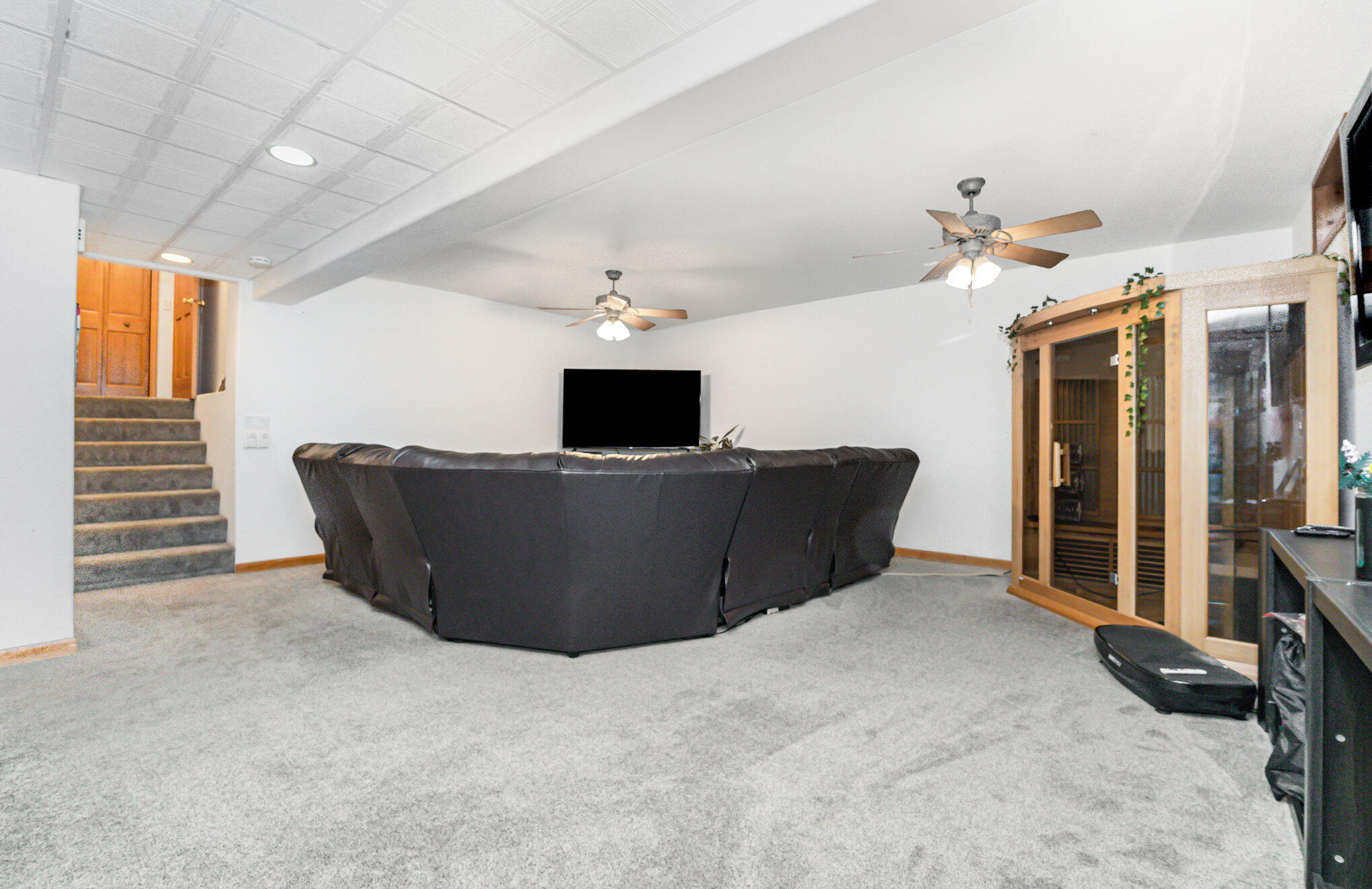 2262 Rodeo Street Portage, IN 46368 - Photo 26 of 37 2038x1320