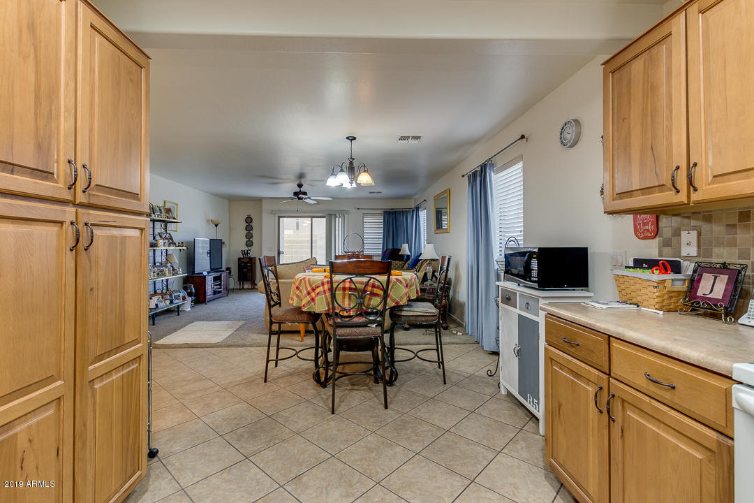 3719 West Carter Road Phoenix, AZ 85041 - Photo 13 of 27 13- Carter