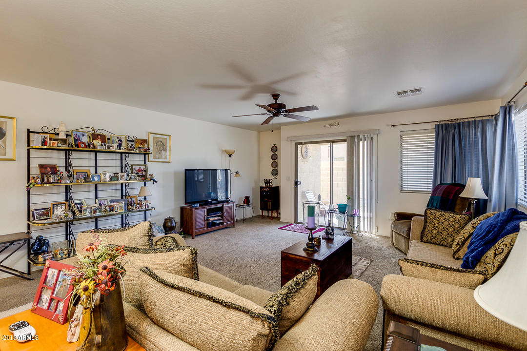 3719 West Carter Road Phoenix, AZ 85041 - Photo 5 of 27 05- Carter