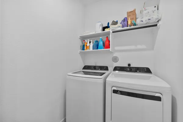 $2,400 | 807 Heaven Drive, Beasley, TX 77417